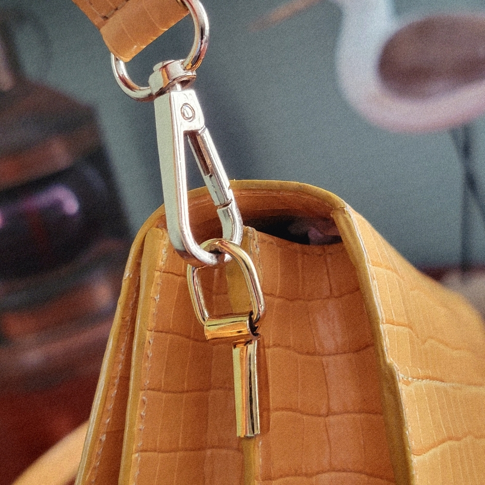 Tusk Reka Italian Leather Croc Embossed Crossbody Shoulder Bag Mustard Yellow - Picture 11 of 16